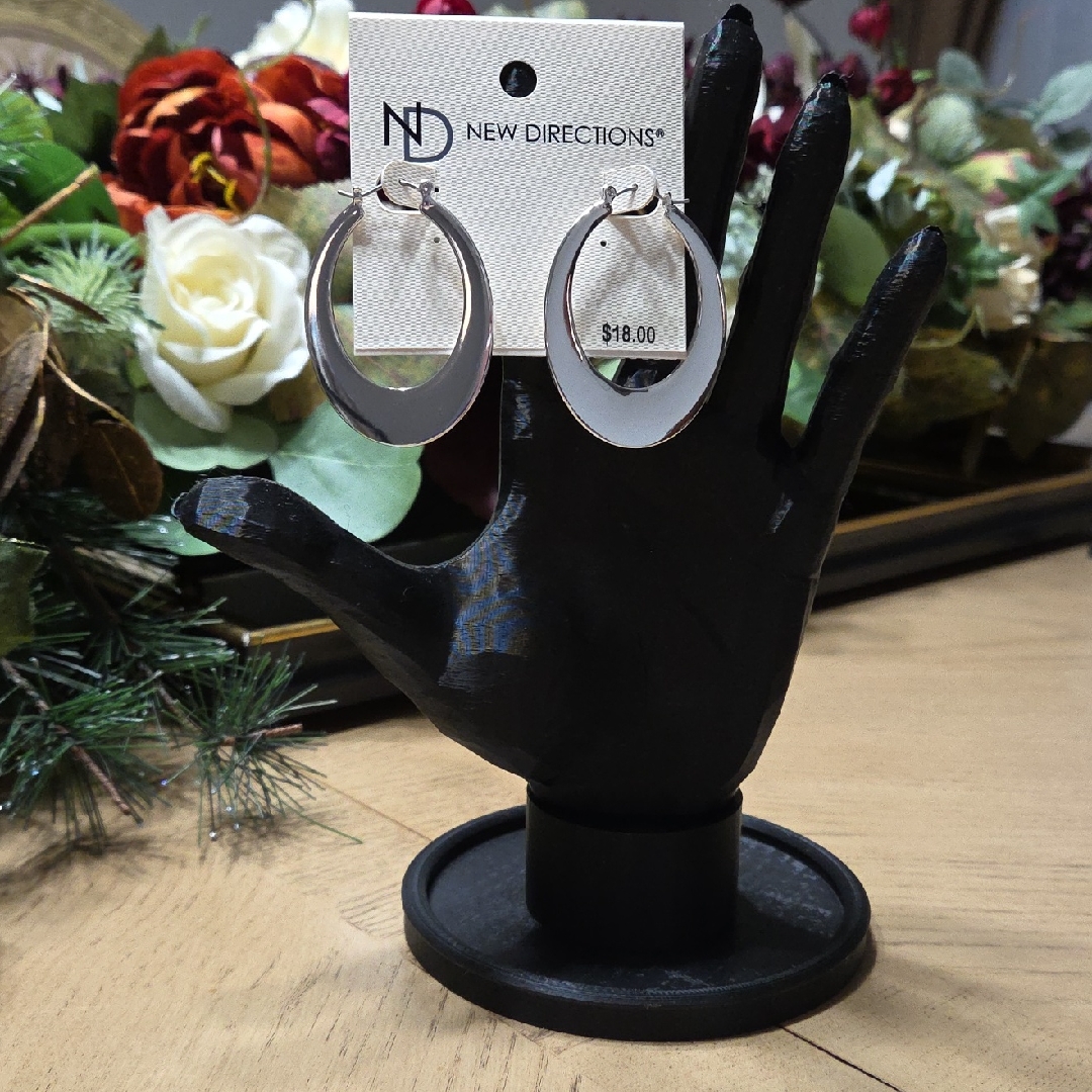 New Directions Shiny Silver Hoop Earrings 9$